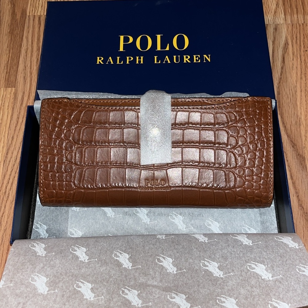 Polo Ralph Lauren Women's Classy Brown Wallet